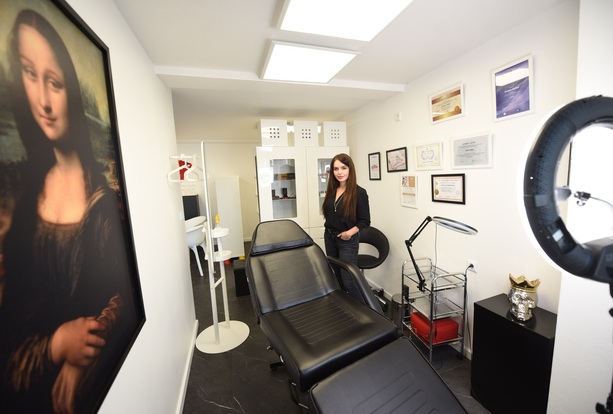 Permanent makeup kerber